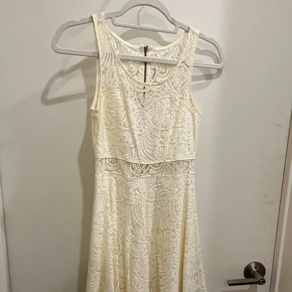 White Lace Skater Dress Size S/M - Picture 1 of 2
